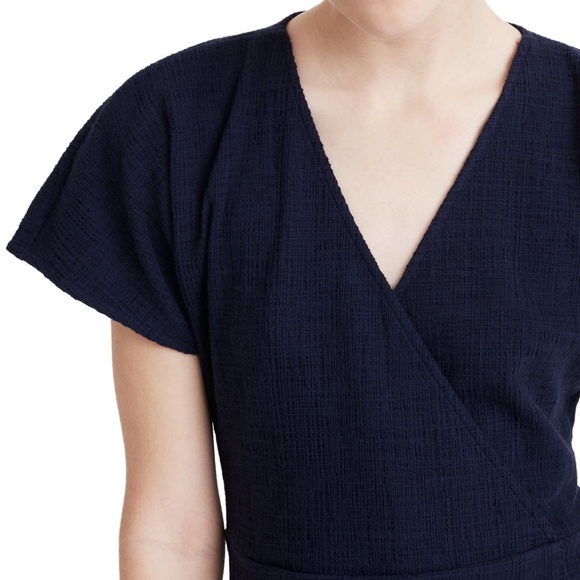 NWT $88 Madewell Cross Front Flutter Sleeve Mini  in Dark Nightfall - size XXS! - Picture 2 of 5